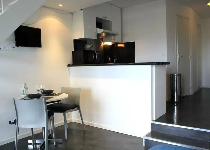 Mini Duplex Vue Exposition Sud Apartman *